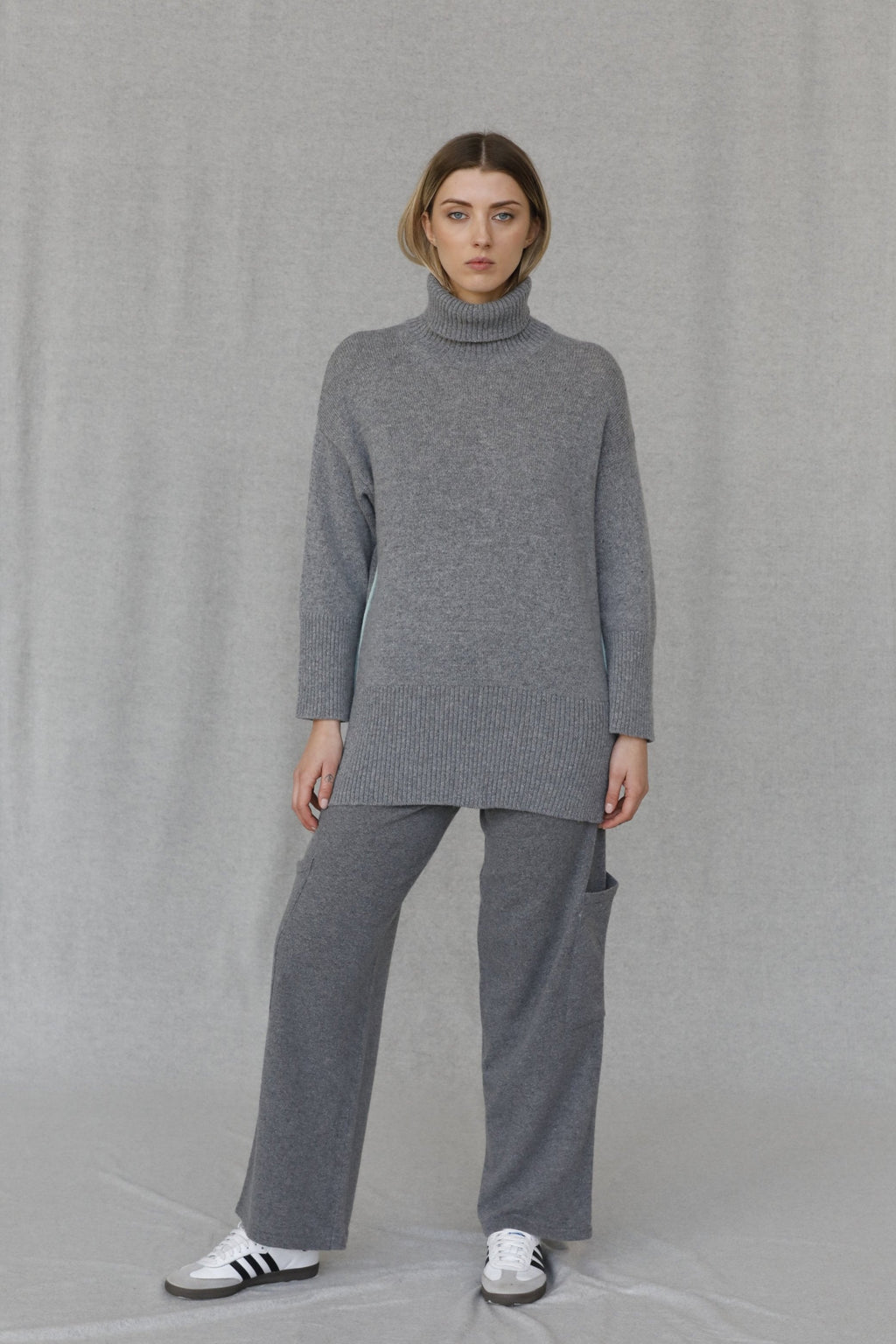 Marilu’ Wool Knit Cargo Pants — 100% Wool, Easy Fit