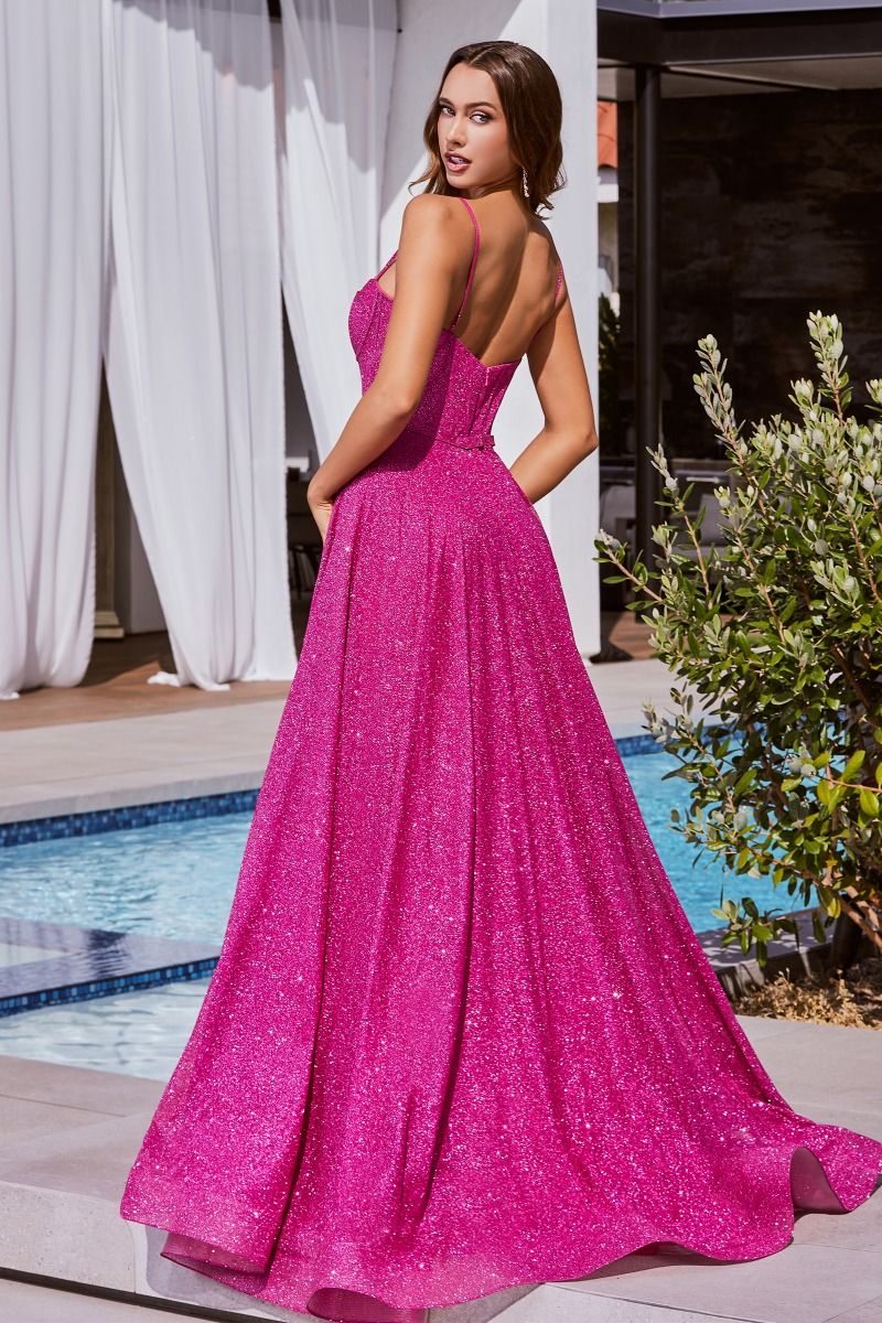 Robe de Bal Pailletée – Corsage Baleiné et Bretelles Fines