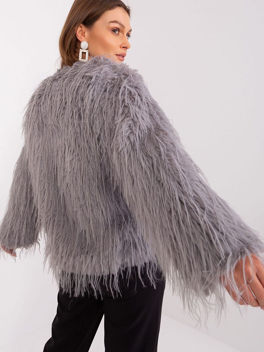 Veste Mi-Saison – Bordure Fourrure et Crochets