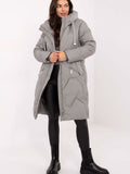 Doudoune Longue – Capuche, Zip et Pressions