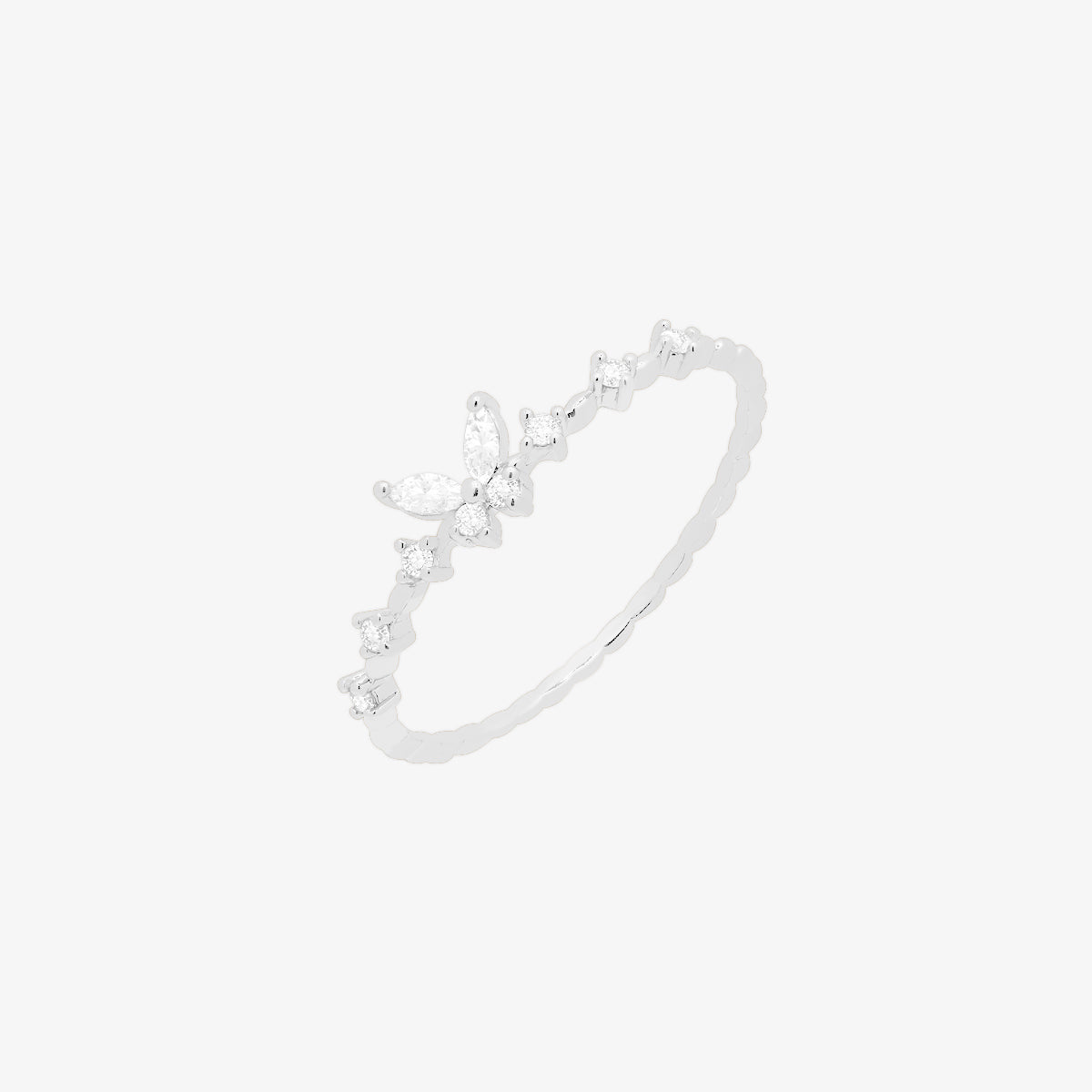 Cubic butterfly ring-5